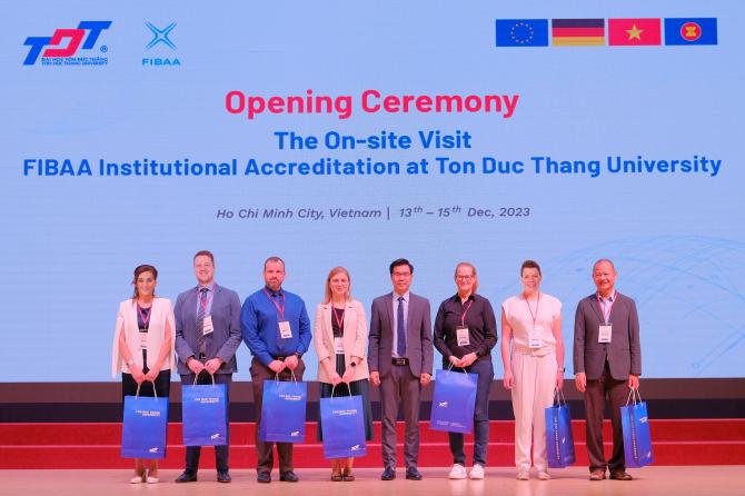 Chương trình đánh giá ngoài cấp Cơ sở giáo dục theo tiêu chuẩn FIBAA tại TDTU diễn ra từ ngày 13/12 đến ngày 15/12/2023